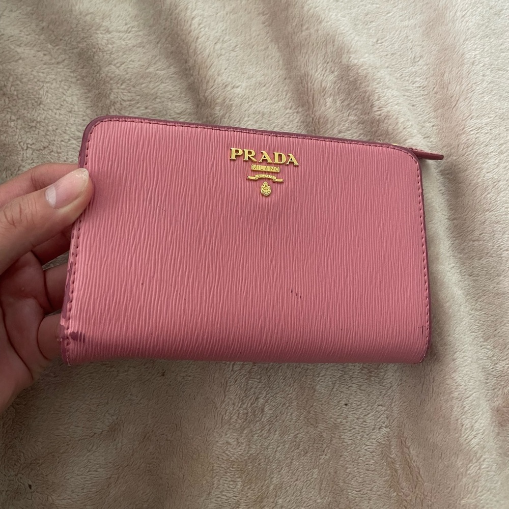 Prada Logo Wallet Pink